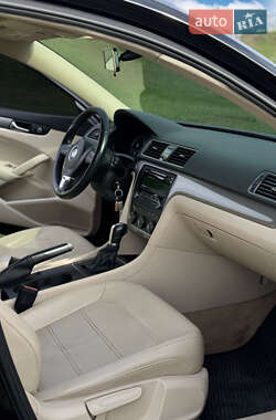 Седан Volkswagen Passat 2013 в 