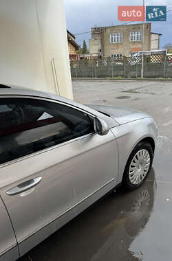 Универсал Volkswagen Passat 2008 в 