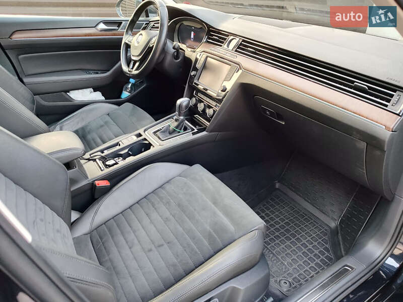 Универсал Volkswagen Passat 2016 в Тернополе