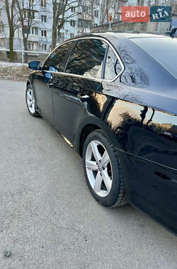 Седан Volkswagen Passat 2012 в 