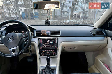 Седан Volkswagen Passat 2012 в 