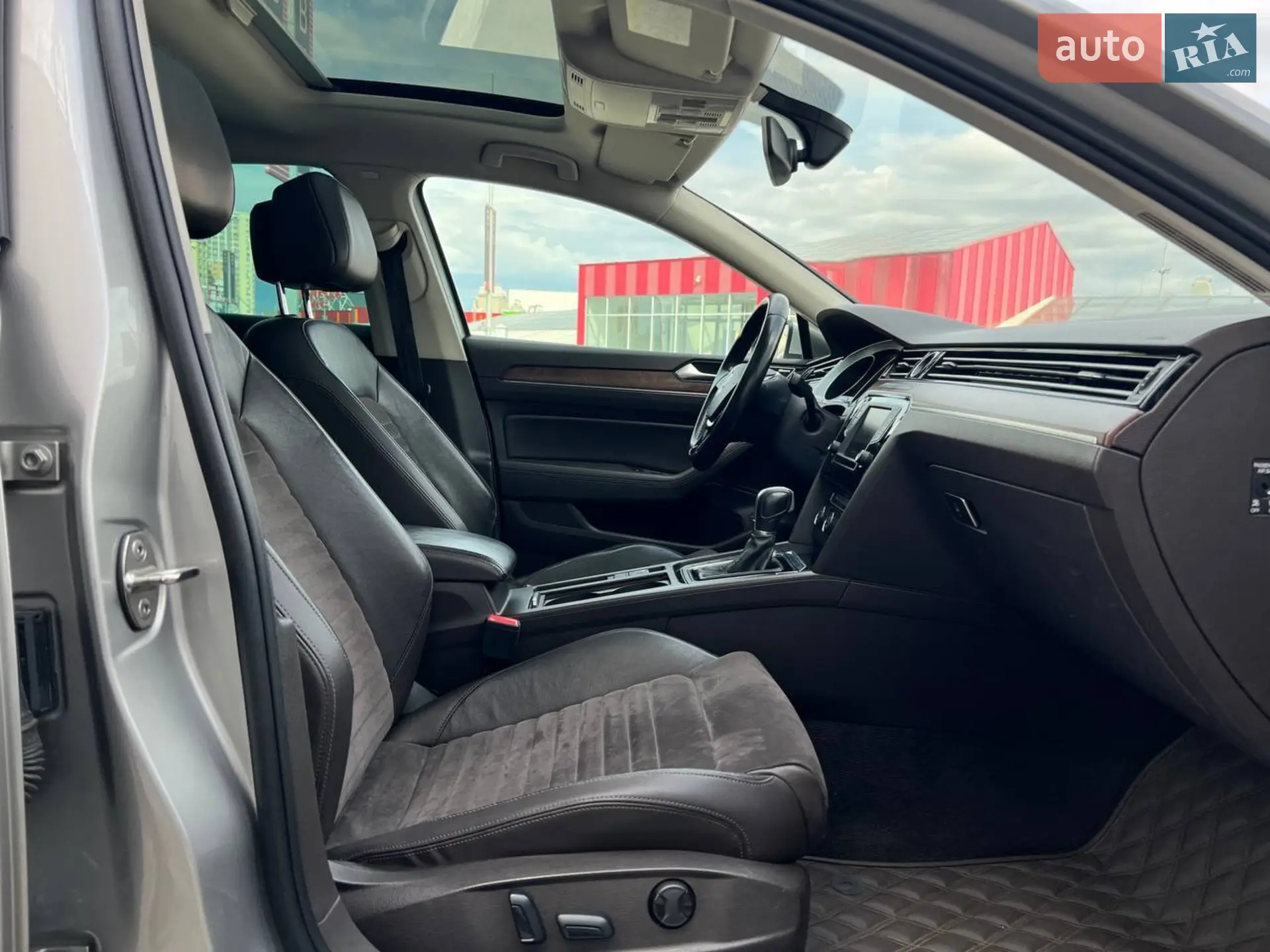 2015 Volkswagen Passat - мініатюра 29