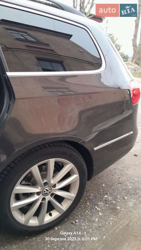 Универсал Volkswagen Passat 2009 в Луцке