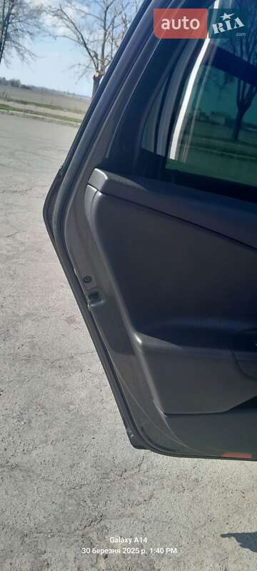 Универсал Volkswagen Passat 2009 в Луцке