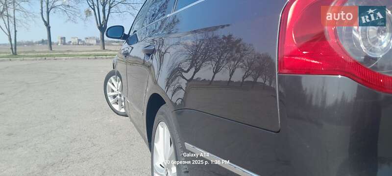 Универсал Volkswagen Passat 2009 в Луцке