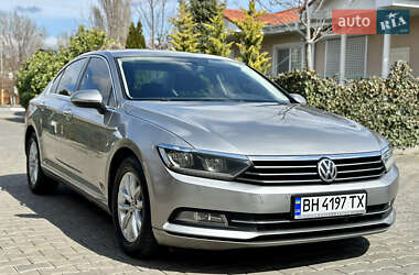 Седан Volkswagen Passat 2016 в 