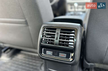 Седан Volkswagen Passat 2016 в 