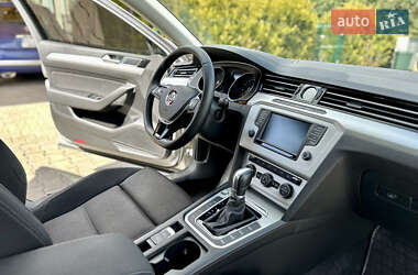 Седан Volkswagen Passat 2016 в 