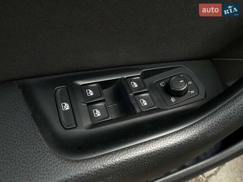 Седан Volkswagen Passat 2016 в Миколаєві