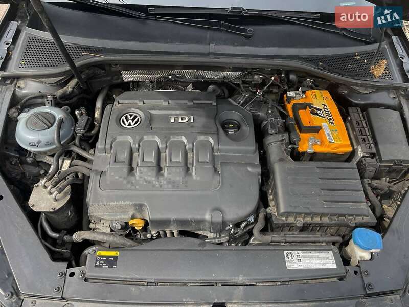 Седан Volkswagen Passat 2016 в Миколаєві