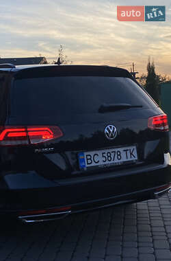 Універсал Volkswagen Passat 2014 в 