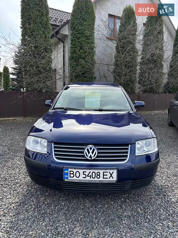 Седан Volkswagen Passat 2003 в 