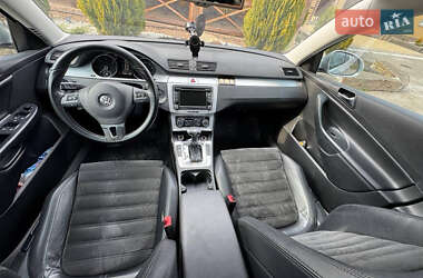 Седан Volkswagen Passat 2010 в 