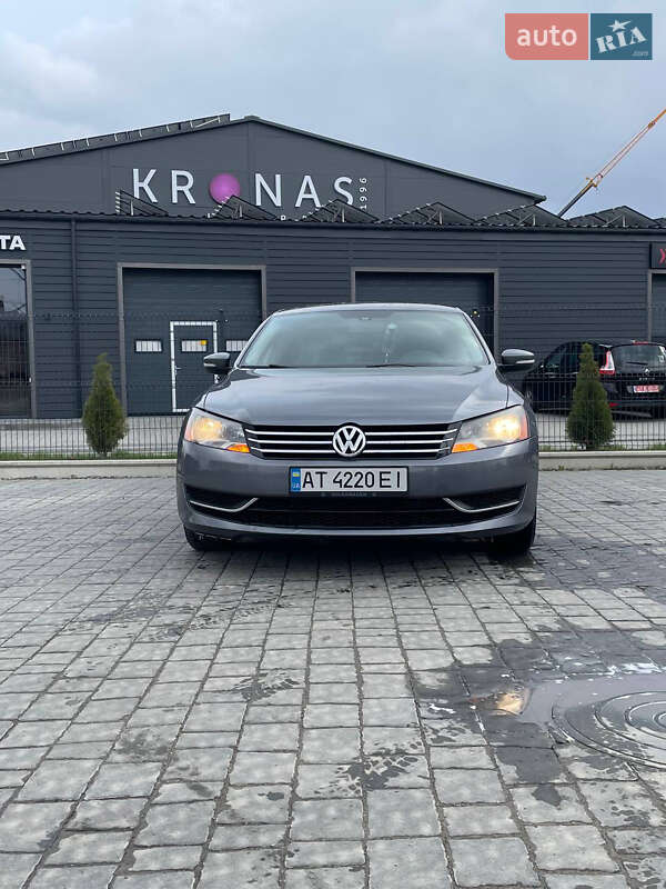Седан Volkswagen Passat 2013 в Богородчанах
