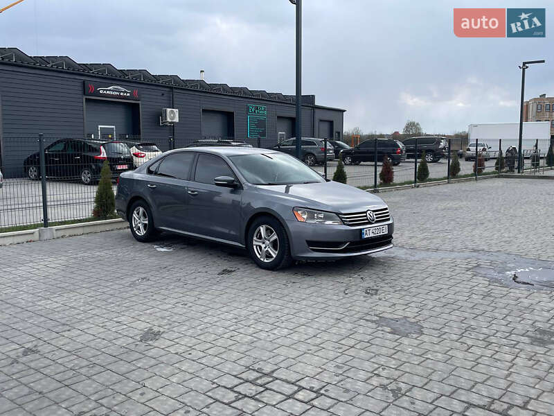 Седан Volkswagen Passat 2013 в Богородчанах