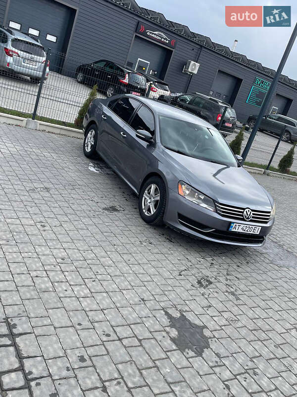 Седан Volkswagen Passat 2013 в Богородчанах