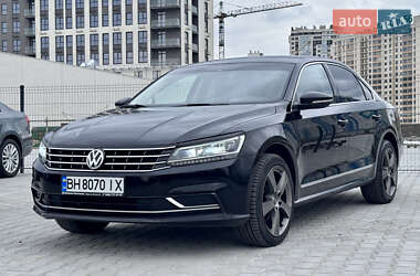 Седан Volkswagen Passat 2016 в 