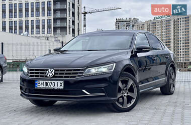 Седан Volkswagen Passat 2016 в 