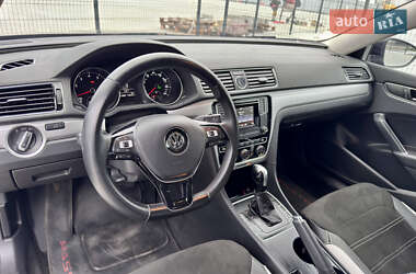Седан Volkswagen Passat 2016 в 