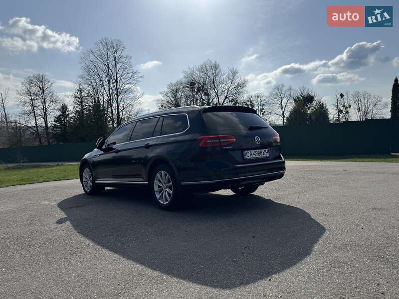 Універсал Volkswagen Passat 2015 в Кам'янці