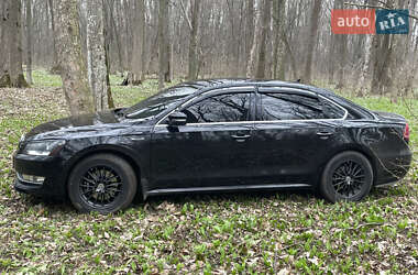 Седан Volkswagen Passat 2012 в 