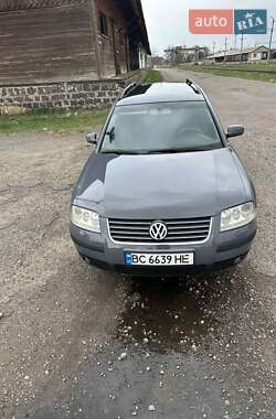 Седан Volkswagen Passat 2002 в 