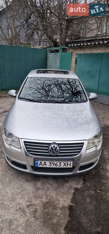 Седан Volkswagen Passat 2008 в Киеве