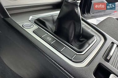 Универсал Volkswagen Passat 2015 в 