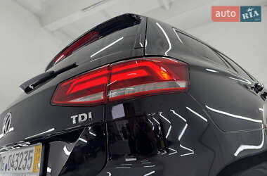 Универсал Volkswagen Passat 2015 в 