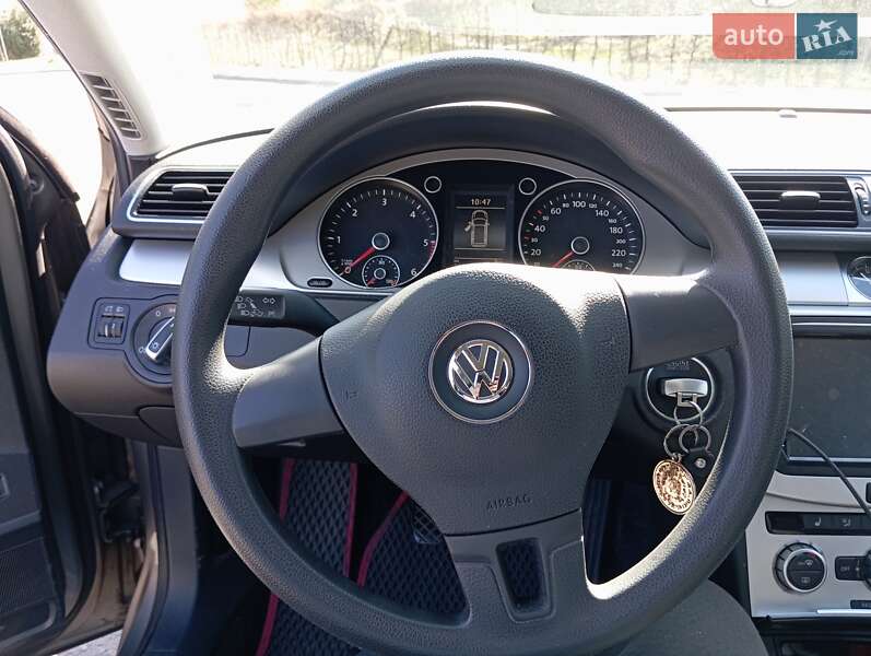 Универсал Volkswagen Passat 2014 в Черкассах