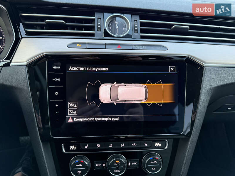 Універсал Volkswagen Passat 2019 в Чернівцях