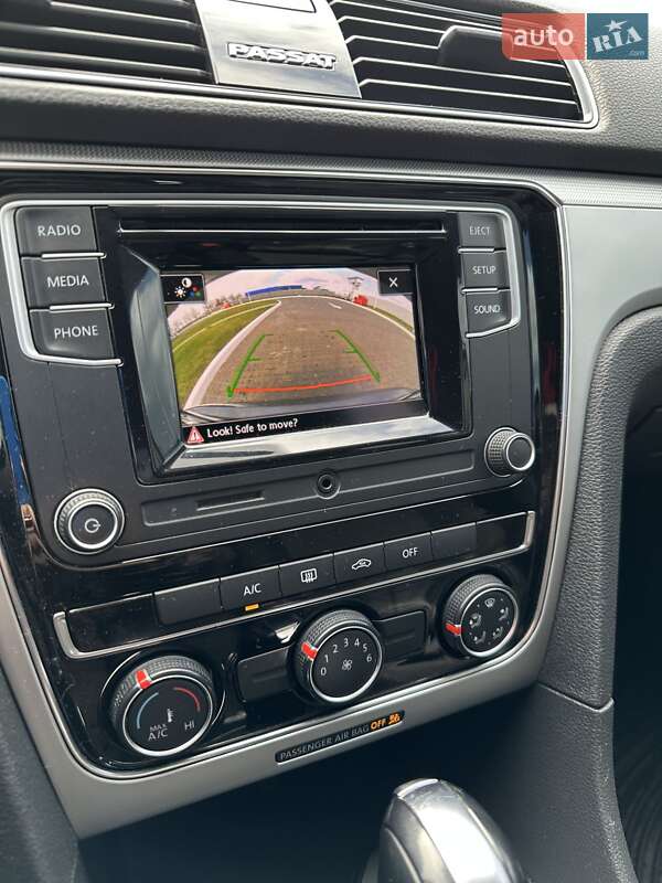 Седан Volkswagen Passat 2018 в Николаеве