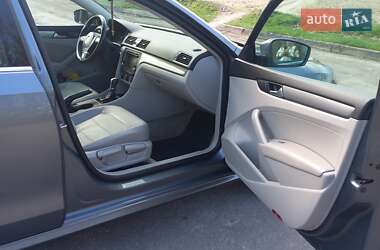 Седан Volkswagen Passat 2015 в 