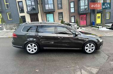 Универсал Volkswagen Passat 2011 в 