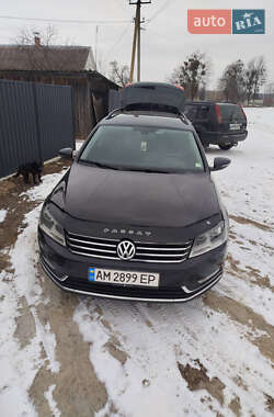 Универсал Volkswagen Passat 2011 в 