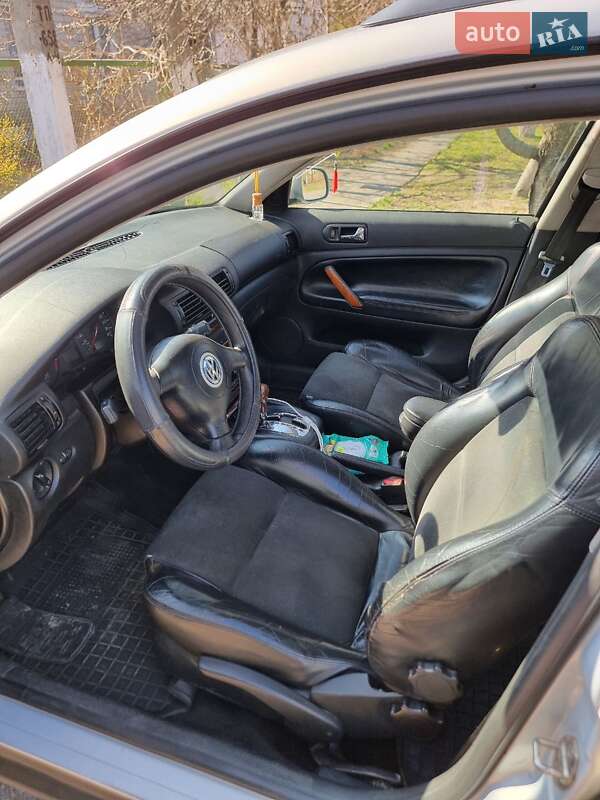 Універсал Volkswagen Passat 1999 в Переяславі