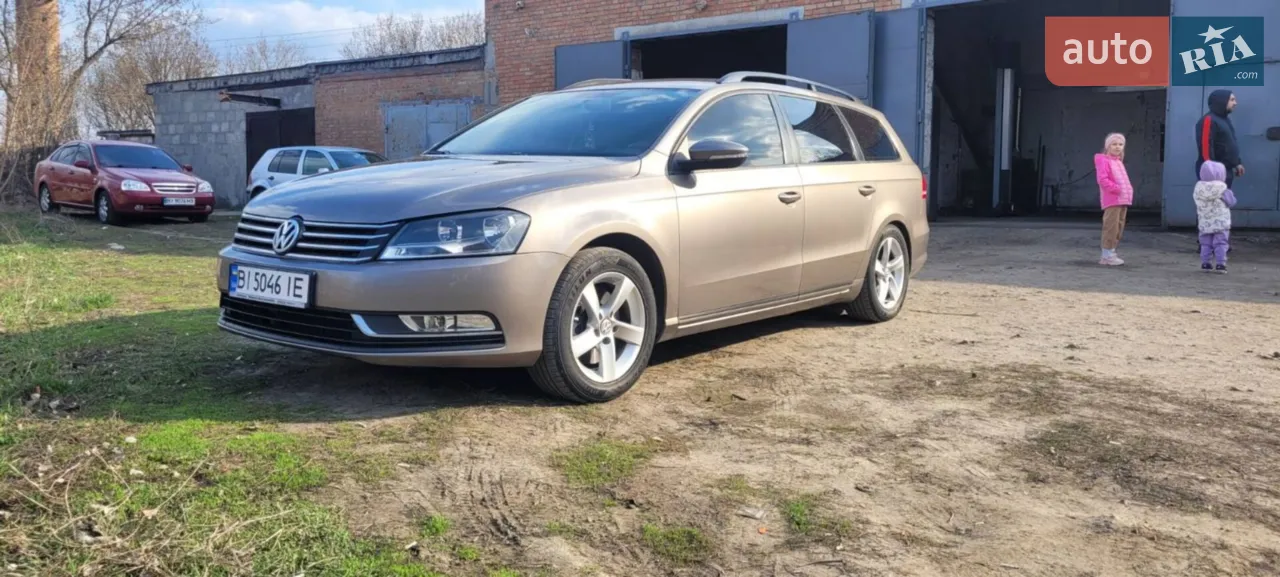 2010 Volkswagen Passat - мініатюра 26