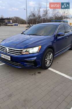 Седан Volkswagen Passat 2016 в 