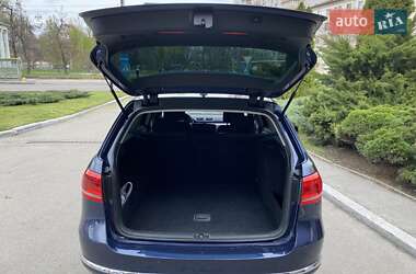 Универсал Volkswagen Passat 2013 в 