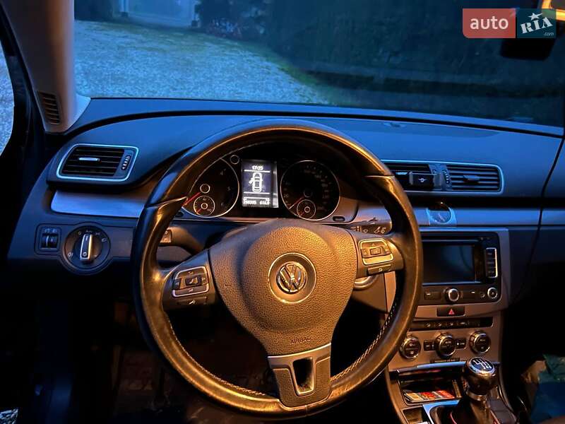 Седан Volkswagen Passat 2012 в Львове фото 11 Седан Volkswagen Passat 2012 в Львове