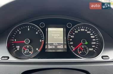 Седан Volkswagen Passat 2012 в 
