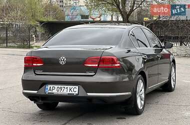 Седан Volkswagen Passat 2012 в 