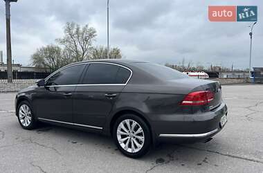Седан Volkswagen Passat 2012 в 