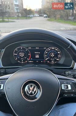 Универсал Volkswagen Passat 2017 в 