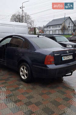 Седан Volkswagen Passat 1998 в 