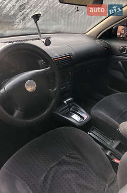 Седан Volkswagen Passat 1998 в 