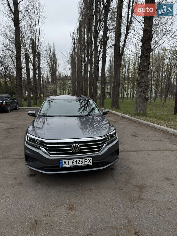 Volkswagen Passat 2021