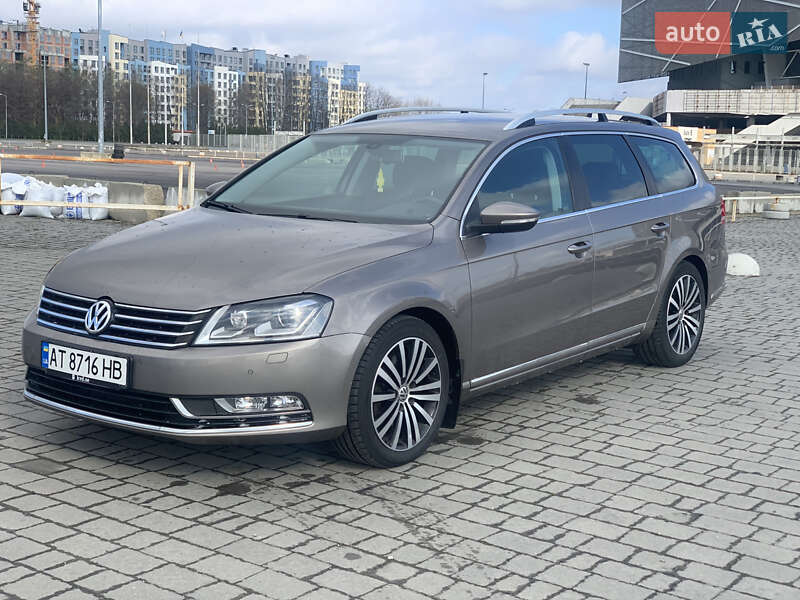Универсал Volkswagen Passat 2011 в Львове