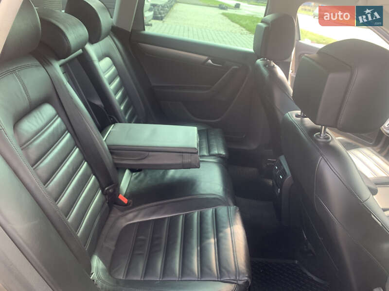 Универсал Volkswagen Passat 2011 в Львове
