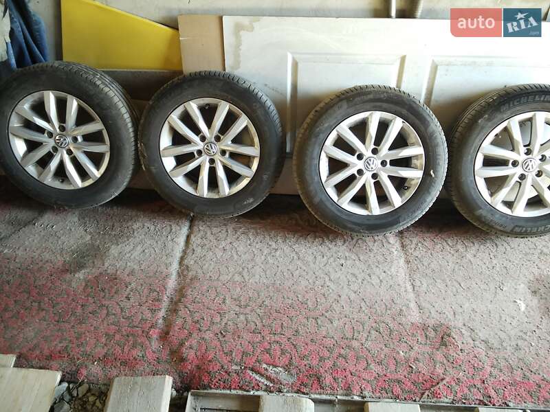 Універсал Volkswagen Passat 2019 в Львові